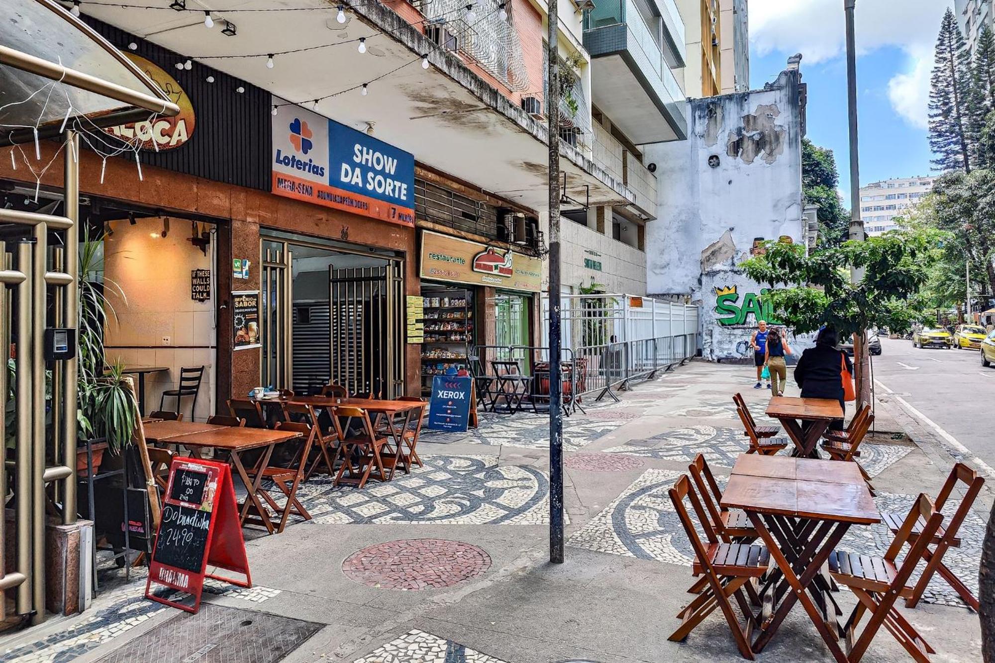 Lar Carioca: Flamengo, 4 Hospedes, E Aterro