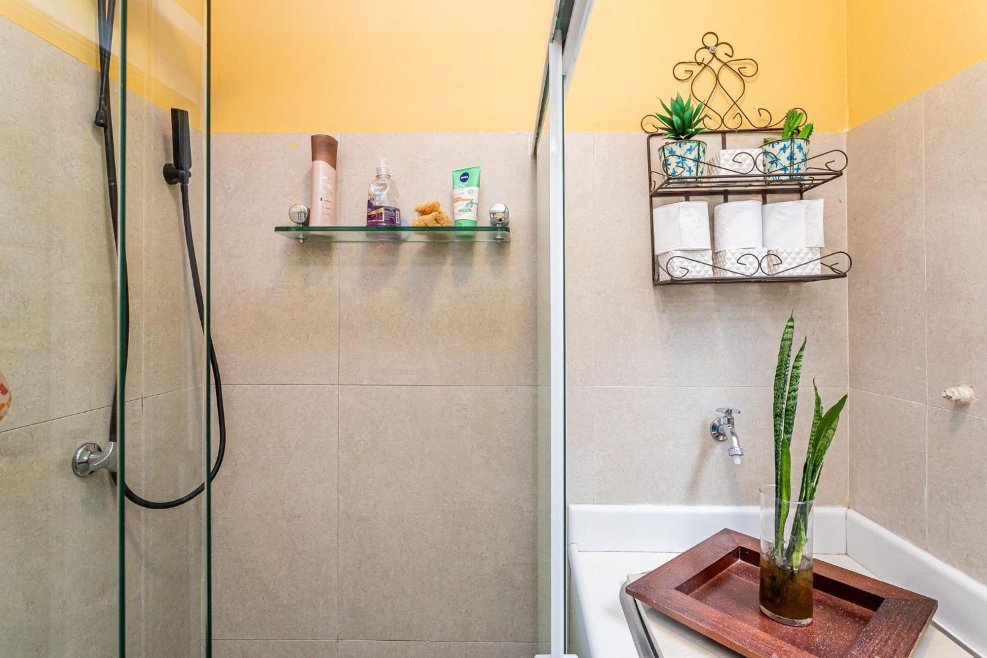 Apartamento Lar Carioca: Flamengo, 4 Hospedes, E Aterro